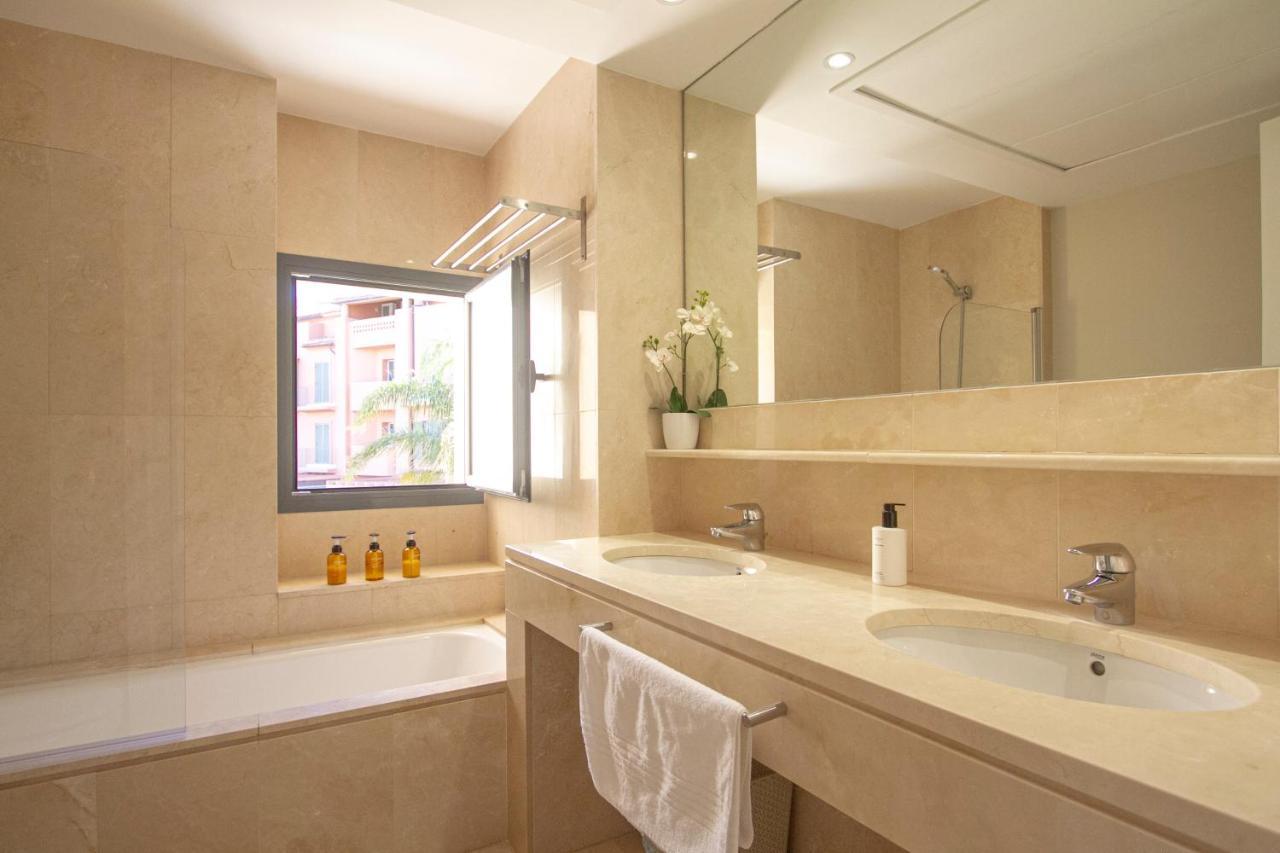 Sotogrande Alboaire- Waterfront Luxury 4 Bedroom Apt In The Marina Of סוטוגרנדה מראה חיצוני תמונה
