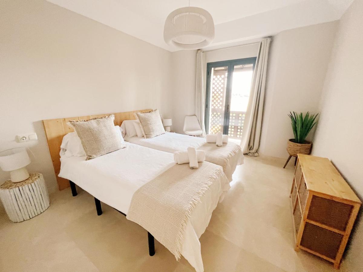 Sotogrande Alboaire- Waterfront Luxury 4 Bedroom Apt In The Marina Of סוטוגרנדה מראה חיצוני תמונה